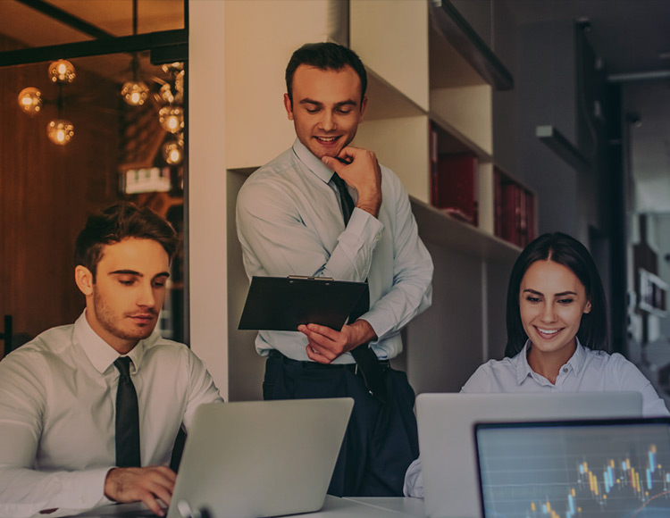 開(kāi)誠(chéng)務(wù)實(shí)，為投資者創(chuàng)造長(zhǎng)遠(yuǎn)價(jià)值